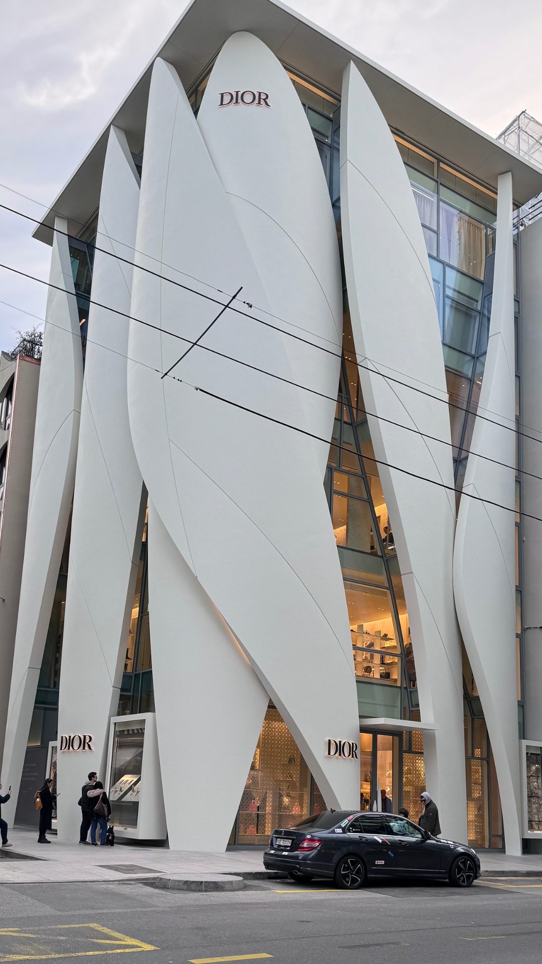 LA MAISON DE COUTURE DIOR RUE DU RHÔNE À GENÈVE - DAS Genève